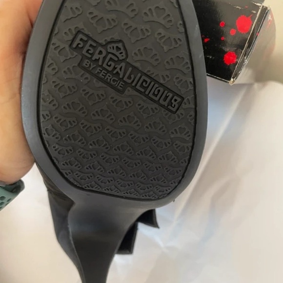 Fergie Sleek Black Fold-Over Heeled Boots - Picture 4 of 6